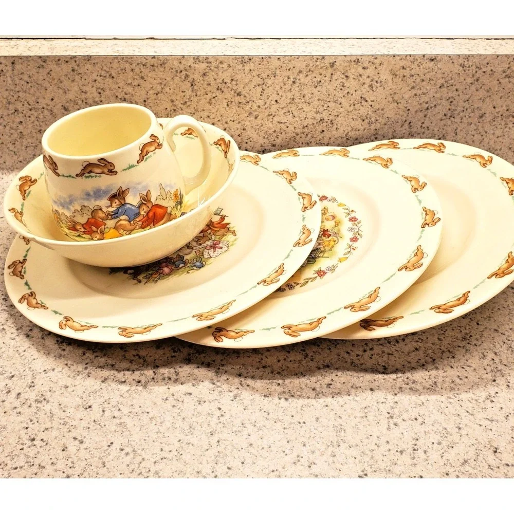 5 PC Vtg Royal Doulton Child's Bunnykins 3 Plates Birthday Spaceship TV Bowl Mug